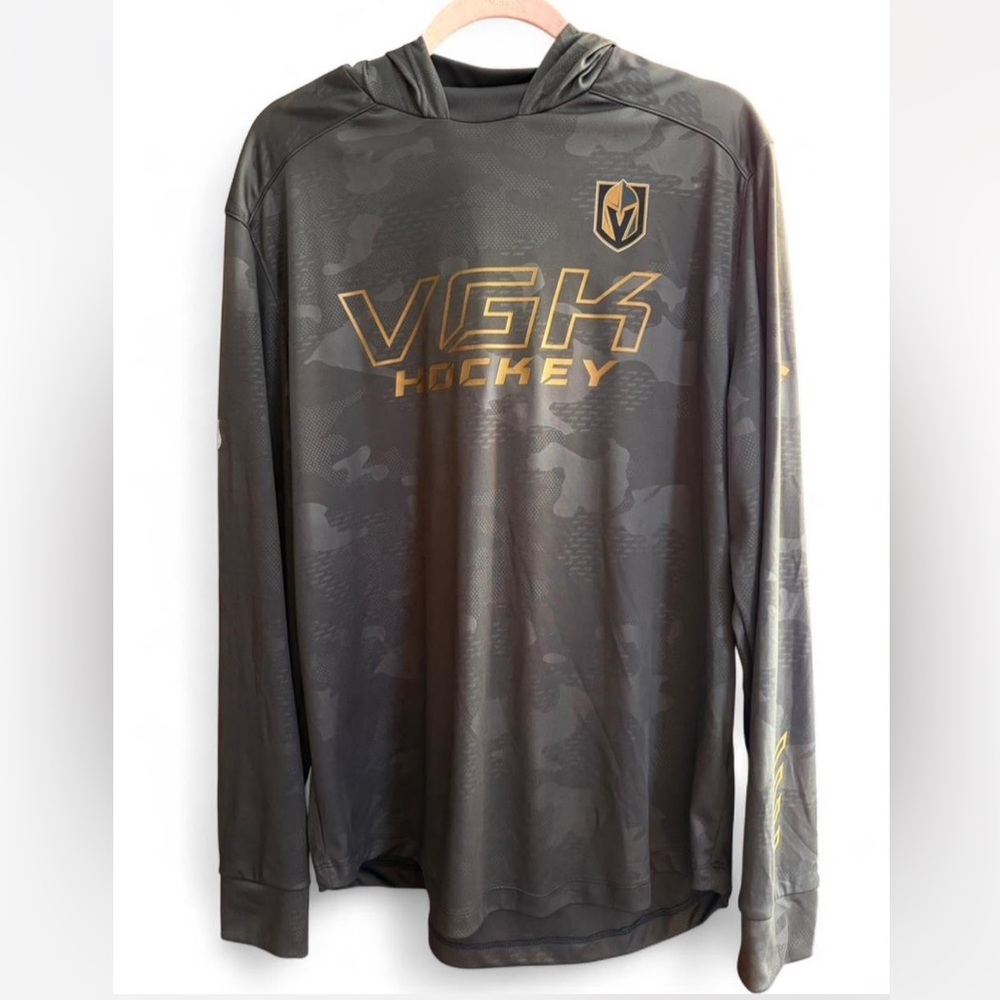 Fanatics Charcoal Hoodie with Gold Details